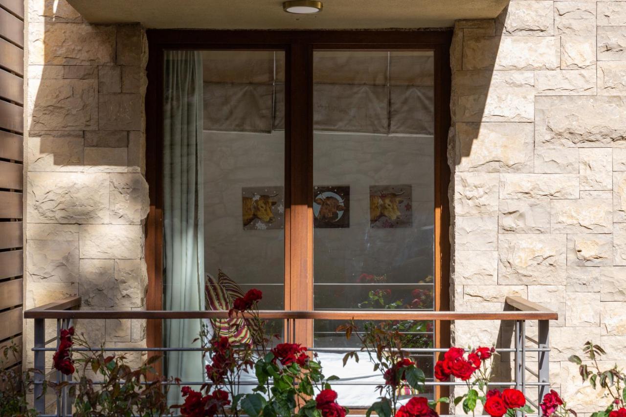 Eleven Hotel Mzaar Kfardebian Exterior foto